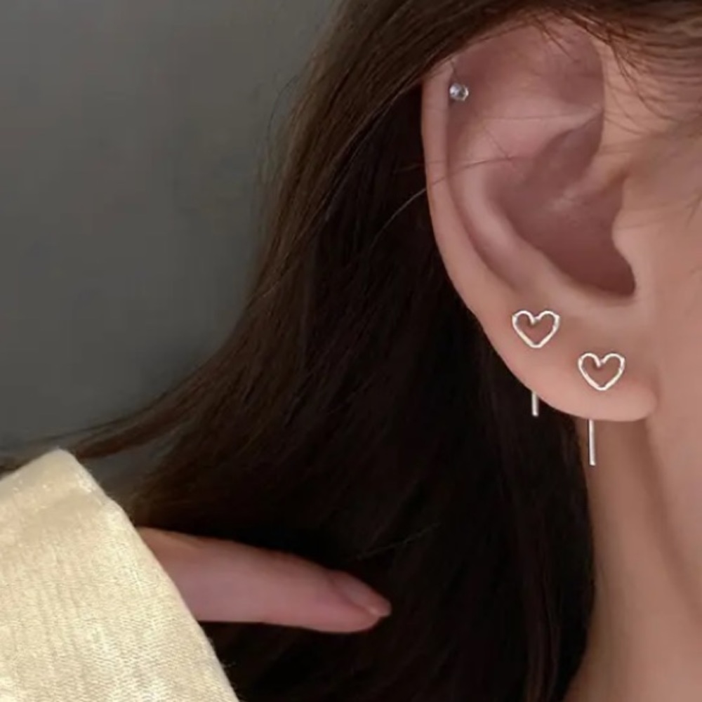 NEW 925 sterling silver heart earrings
